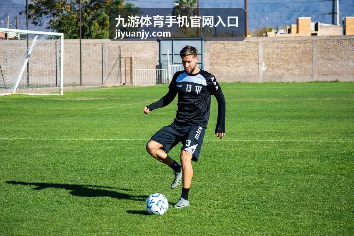九游体育手机官网入口在手机系统中开启安装权限的操作示意